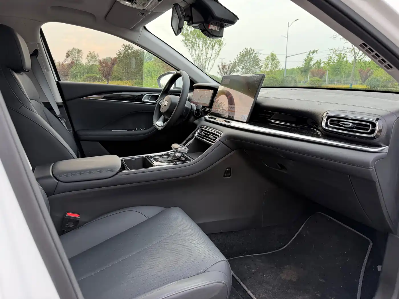 GEELY EMGRAND