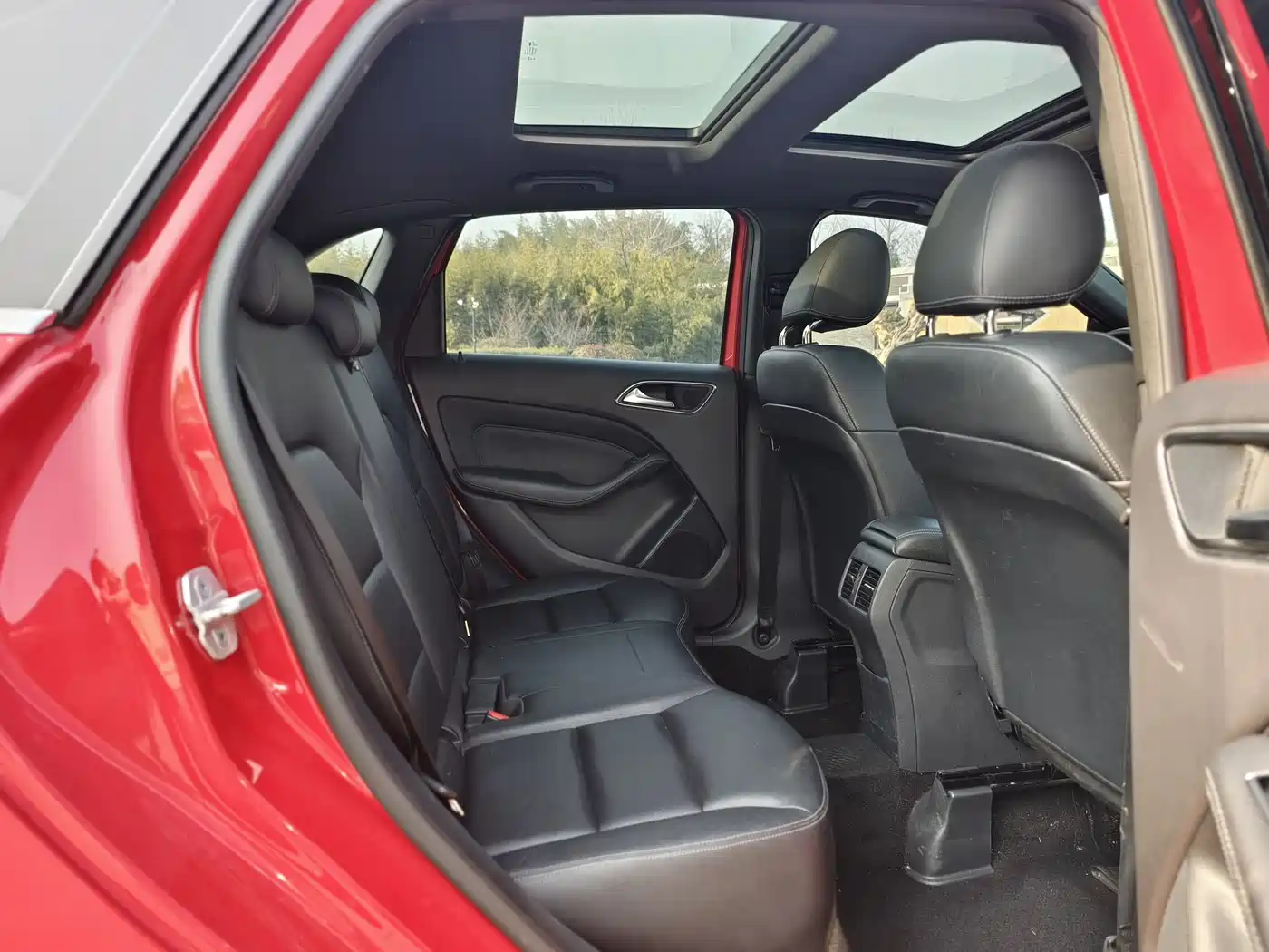 Mercedes-Benz B-Class 2017 B 200 Luxury фото 14