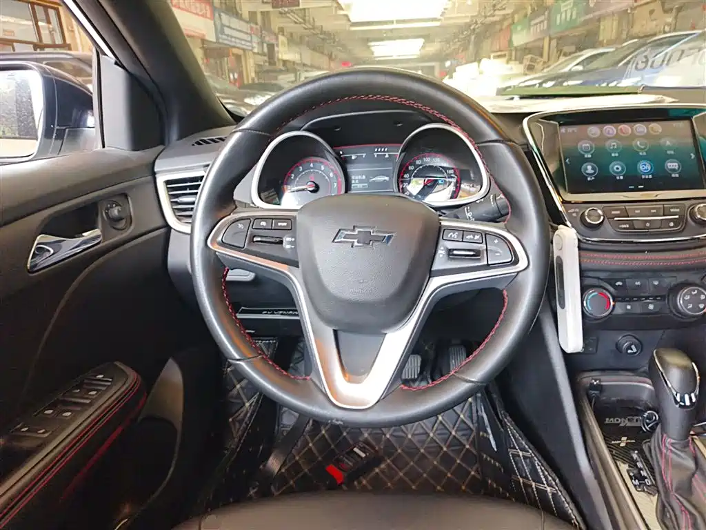 Chevrolet Monza 2019 RS 330T Auto Smooth Edition China VI фото 11