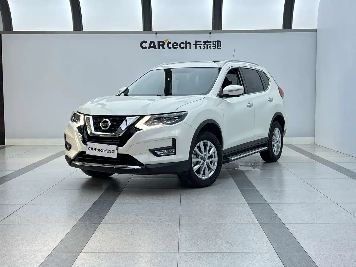 Nissan X-Trail 2023 Classic 2.0L 2WD Smart Premium Edition