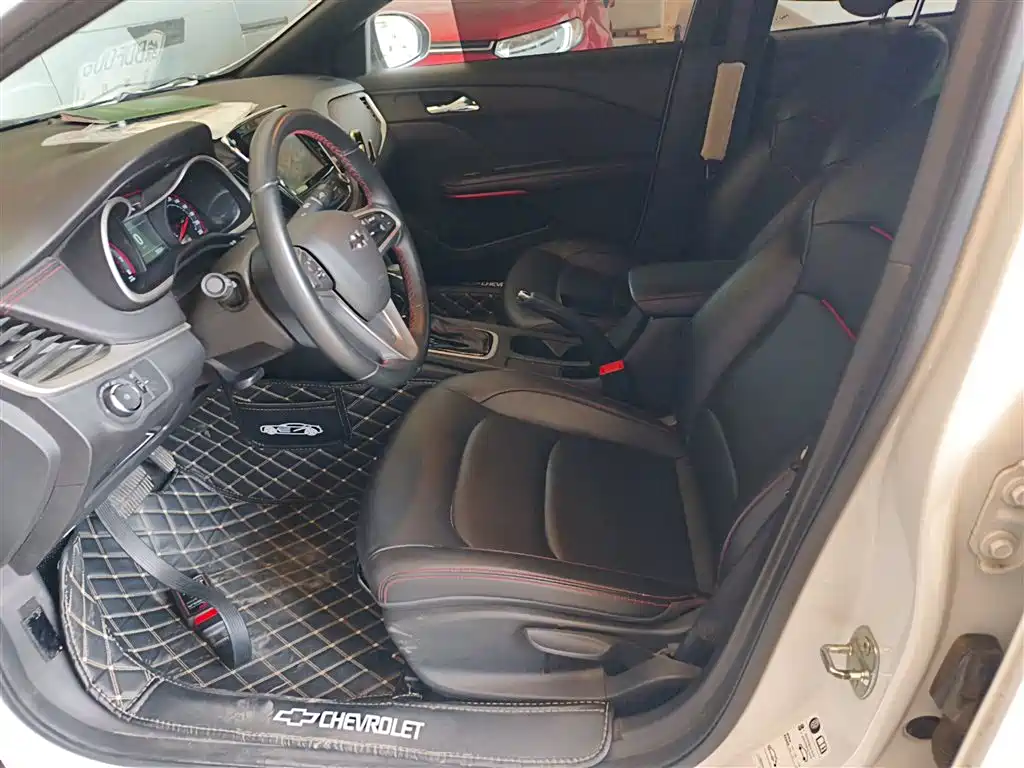 Chevrolet Monza 2019 RS 330T Auto Smooth Edition China VI фото 15