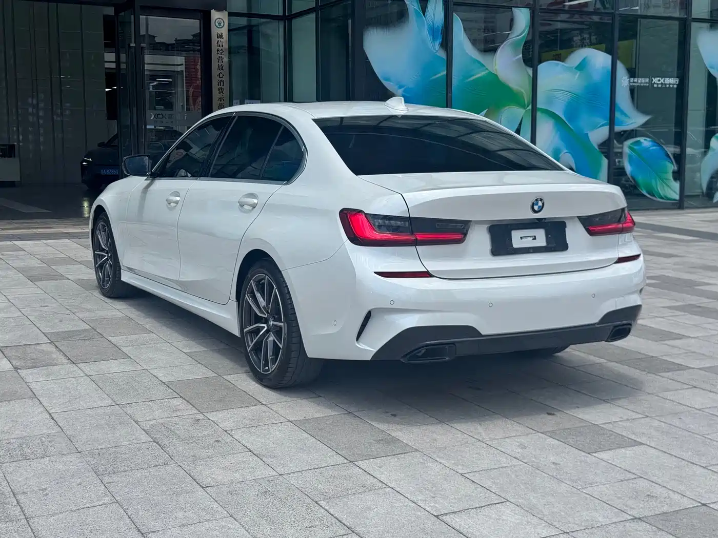 BMW 3 Series 2021 Facelift 325Li M Sport Package фото 6