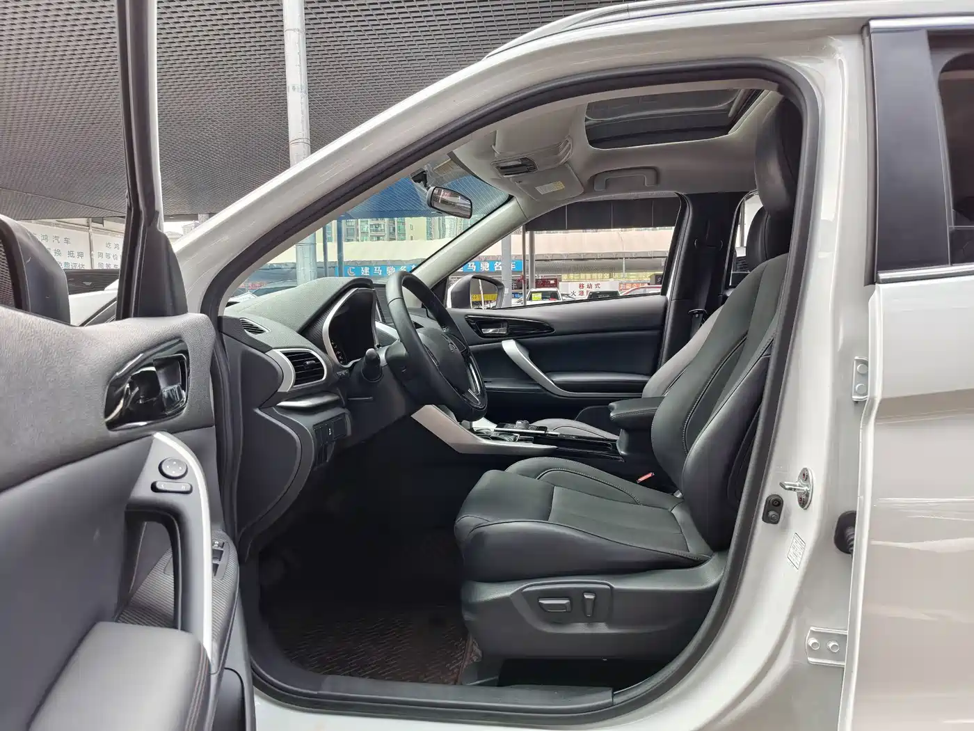 Mitsubishi Eclipse Cross 2021 2021 1.5T CVT 2WD Dream Edition