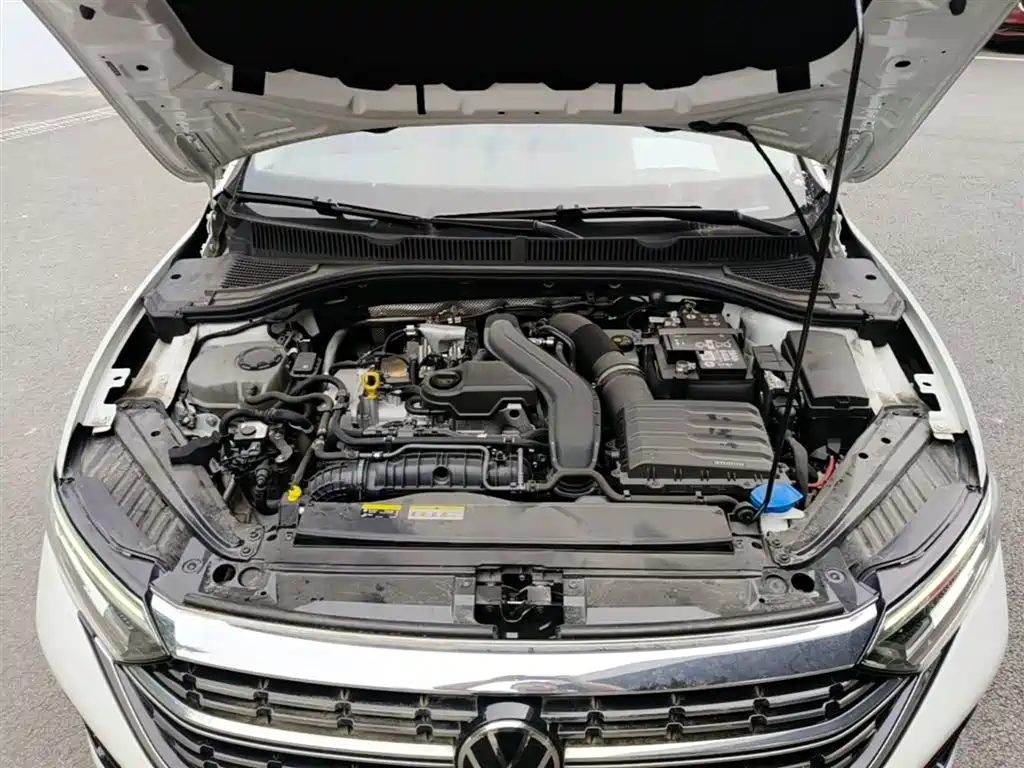 Volkswagen Sagitar 2023 300TSI DSG Surpassing Edition фото 20