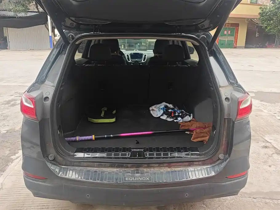 Chevrolet Equinox 2019 535T Auto Control Edition China V фото 4