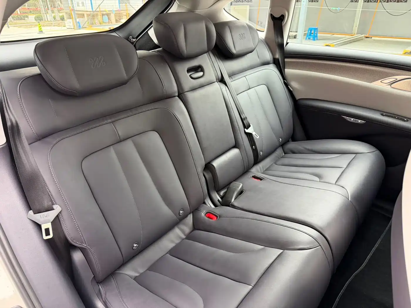 ZHIJI AUTOMOBILE ZHIJI LS7