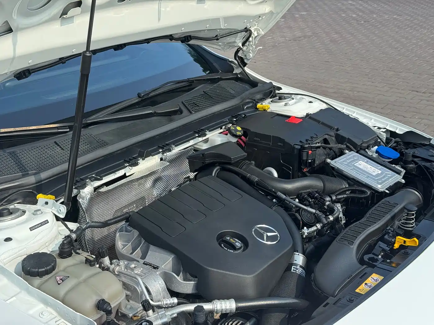Mercedes-Benz A-Class 2022 A 180 L Sport Sedan фото 9