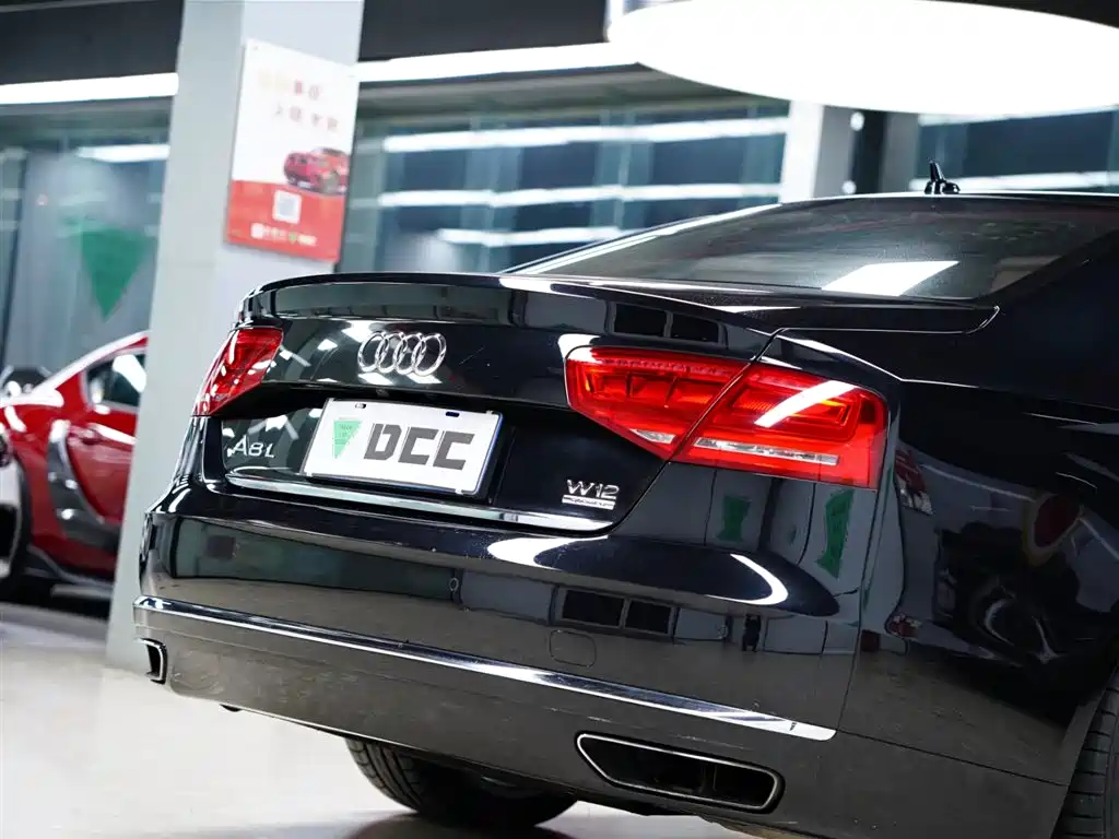 Audi A8 2013 A8L 6.3 FSI W12 quattro Flagship фото 5