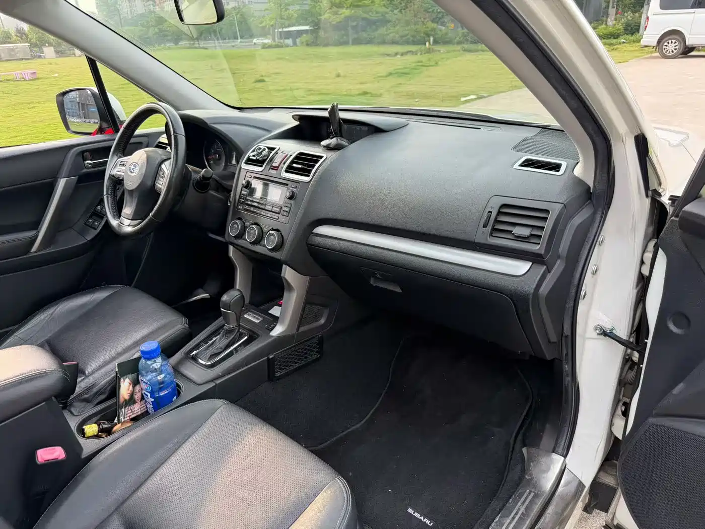 Subaru Forester 2013 2.5i Automatic Luxury Edition фото 14