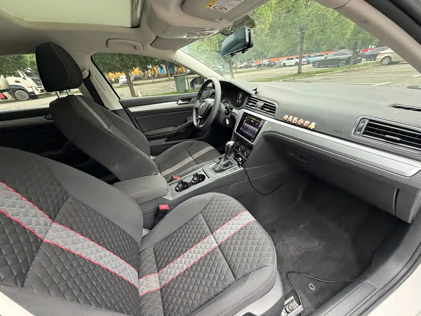 Volkswagen Lamando 2021 230TSI DSG Fashion Edition фото 8