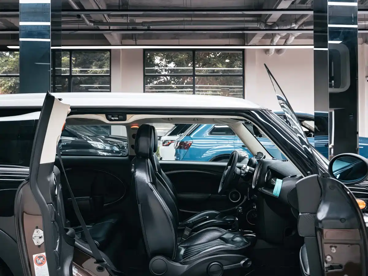 MINI CLUBMAN 2013 2012 1.6T COOPER S Fun