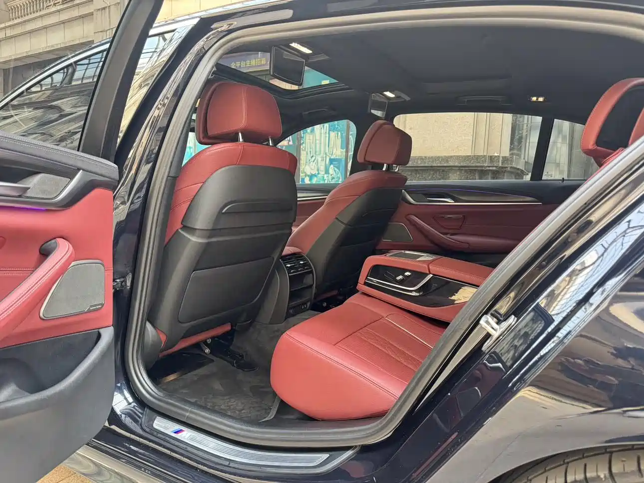 BMW 5 Series New Energy 2022 Facelift II 535Le Pioneer Edition M Sport Package фото 8