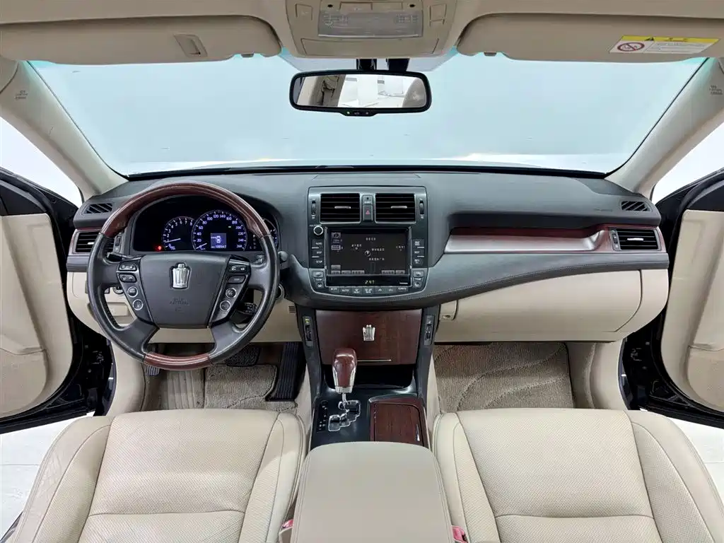 Toyota Crown 2010 4.3L Royal Saloon VIP фото 11