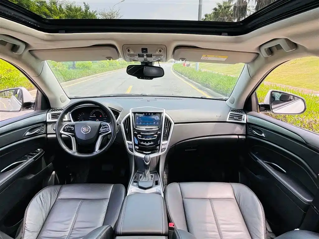 Cadillac SRX 2015 3.0L Elite фото 7