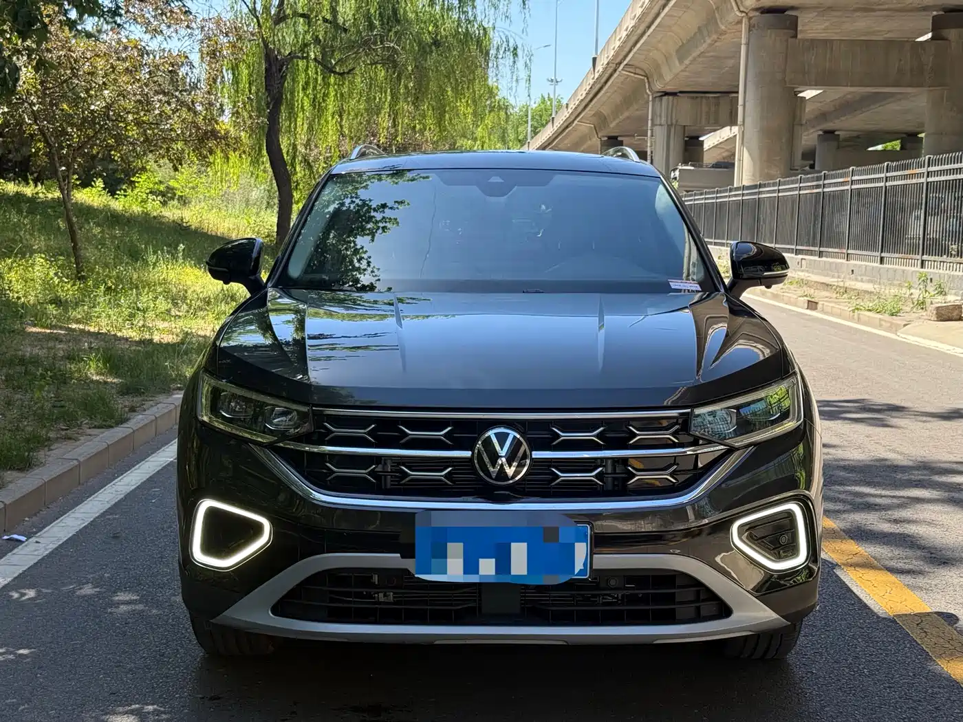 Volkswagen Tayron 2024 330TSI 2WD Luxury Plus Advanced фото 2