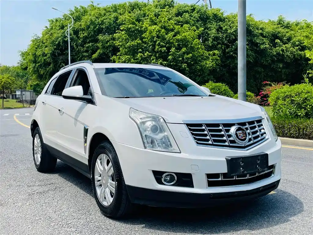 Cadillac SRX 2015 3.0L Elite фото 3