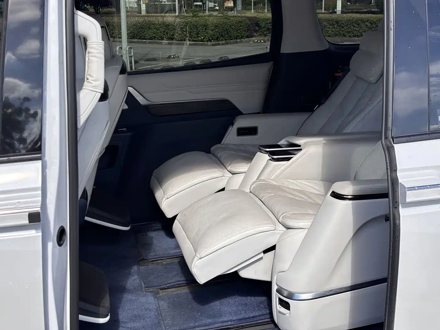Buick Century 2024 2025 2.0T 6-Seater World Edition