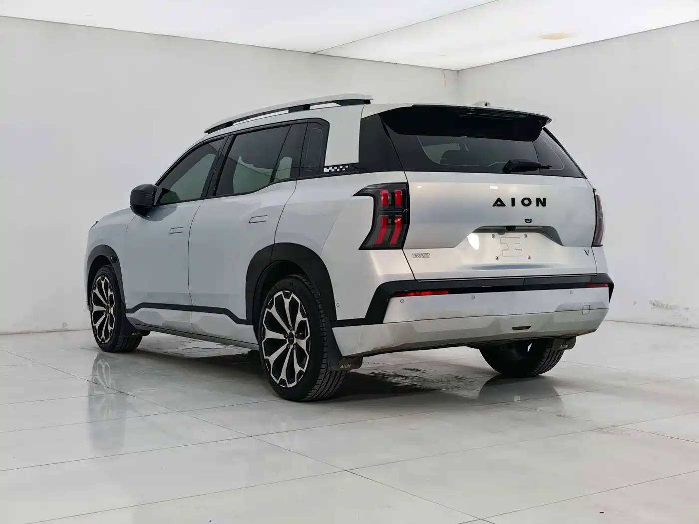 Aion V 2024 2024 Aion Tyrannosaurus 650 LiDAR Edition