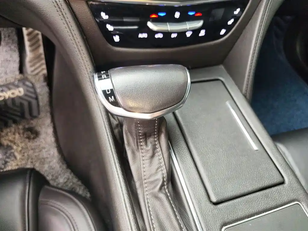 Cadillac CT6 2017 28T Luxury фото 11