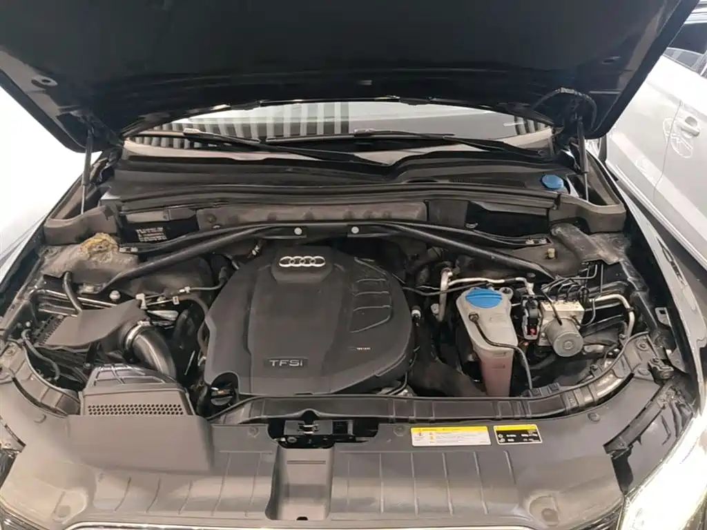 Audi Q5 2017 Plus 40 TFSI Technology фото 20