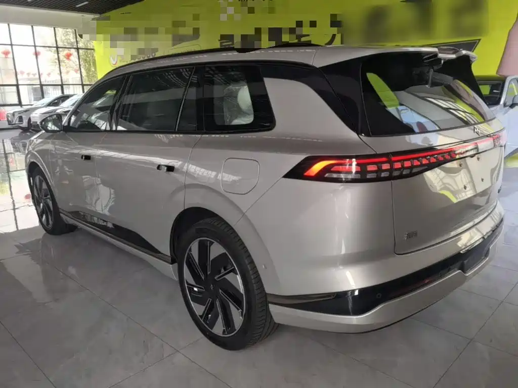 Dongfeng Yipai eπ008 2026 2025 210Ultra Range Extender 5-Seater
