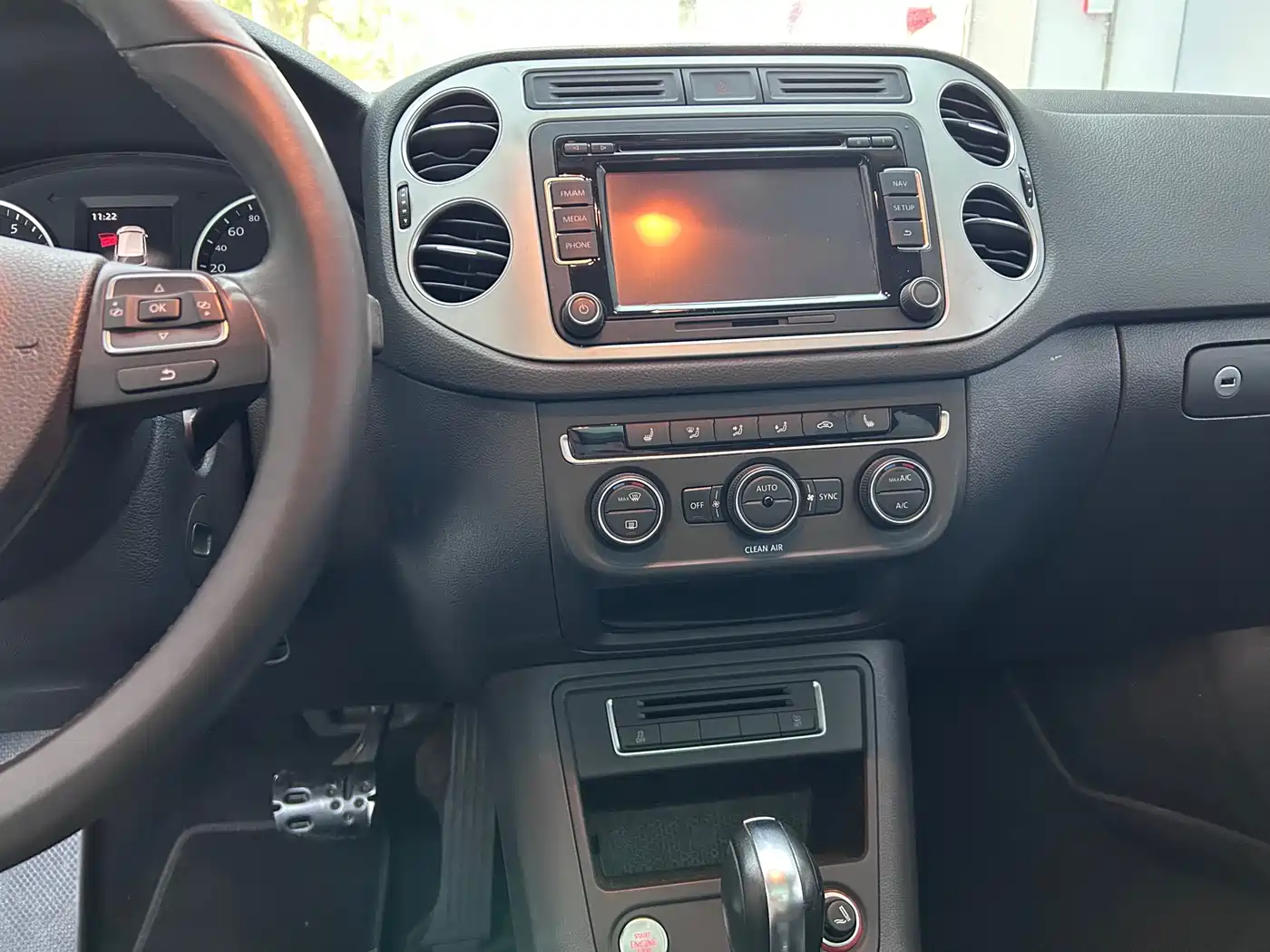 Volkswagen Tiguan 2016 Model 300TSI Automatic 2WD Luxury Edition фото 18