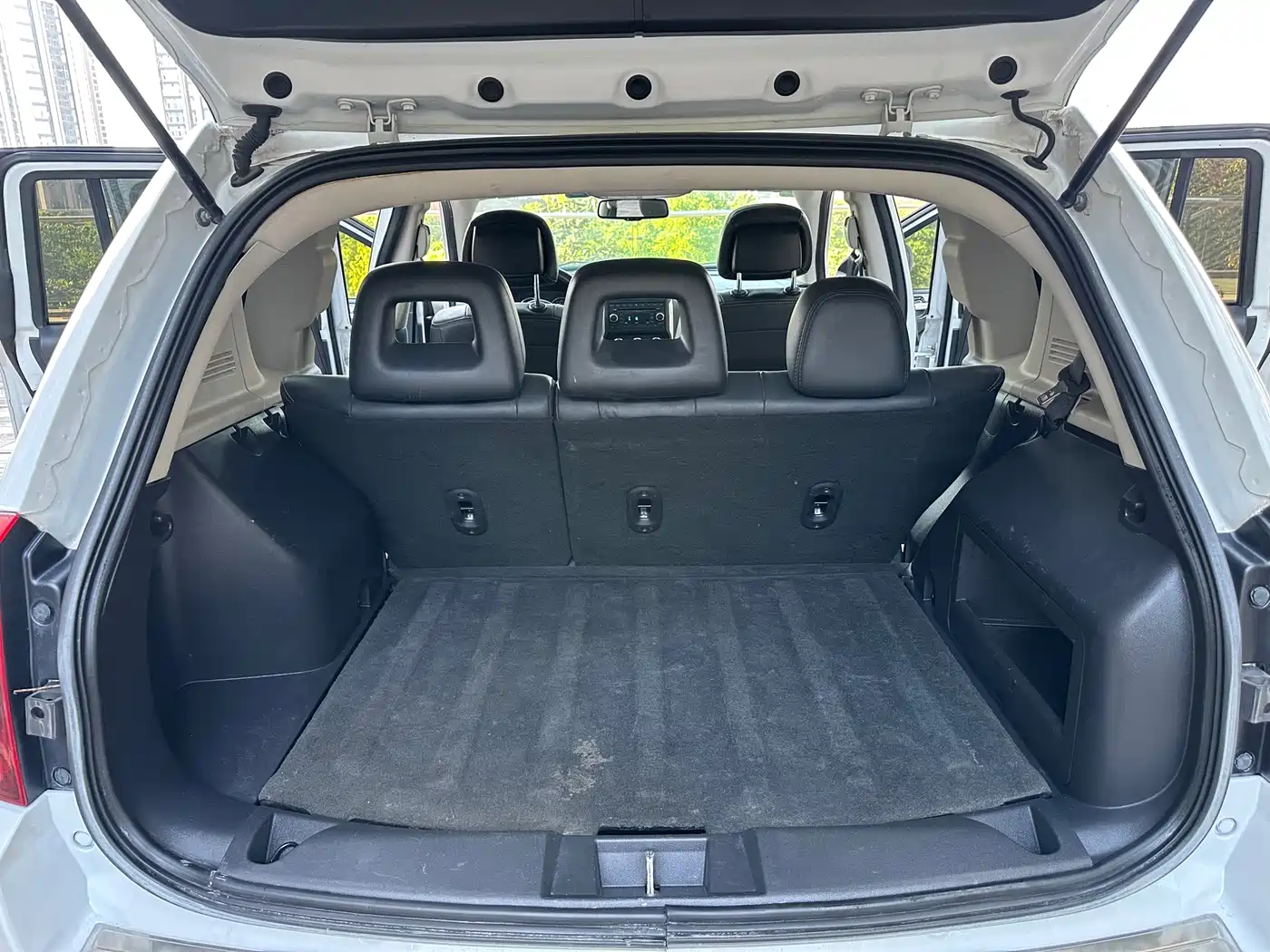 Jeep Compass (Import) 2015 2014 Facelift 2.4L 4WD Luxury Edition