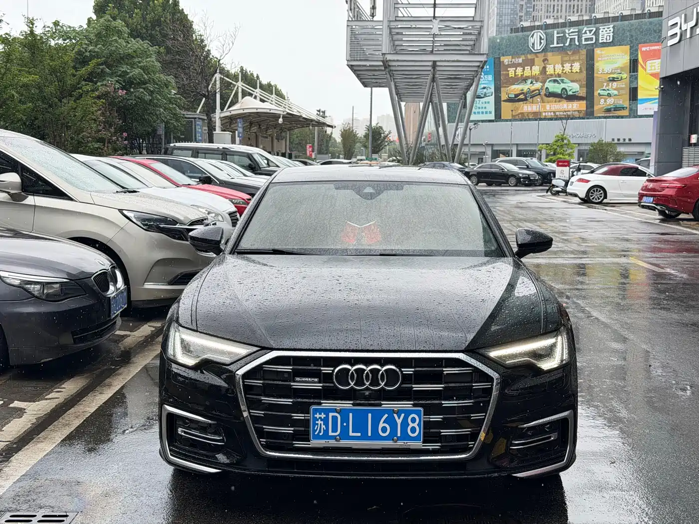 Фото 2 - Audi A6L