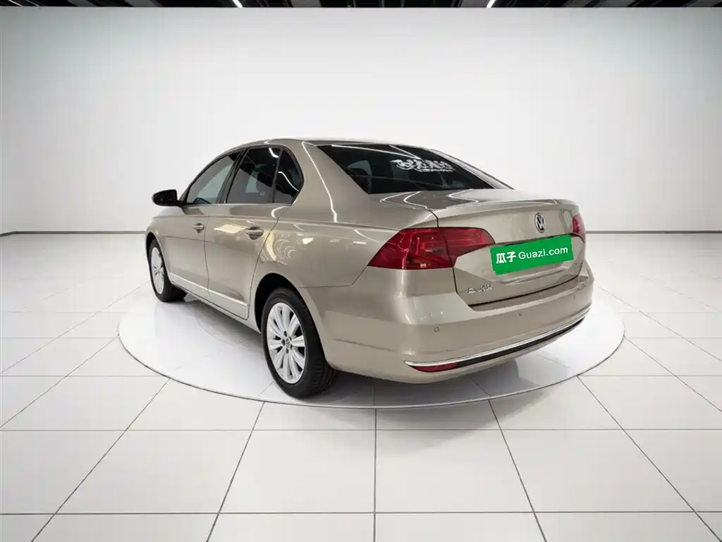 Volkswagen Bora 2018 1.5L Manual Comfort фото 5