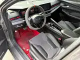 Фото 9 - Geely Binrui