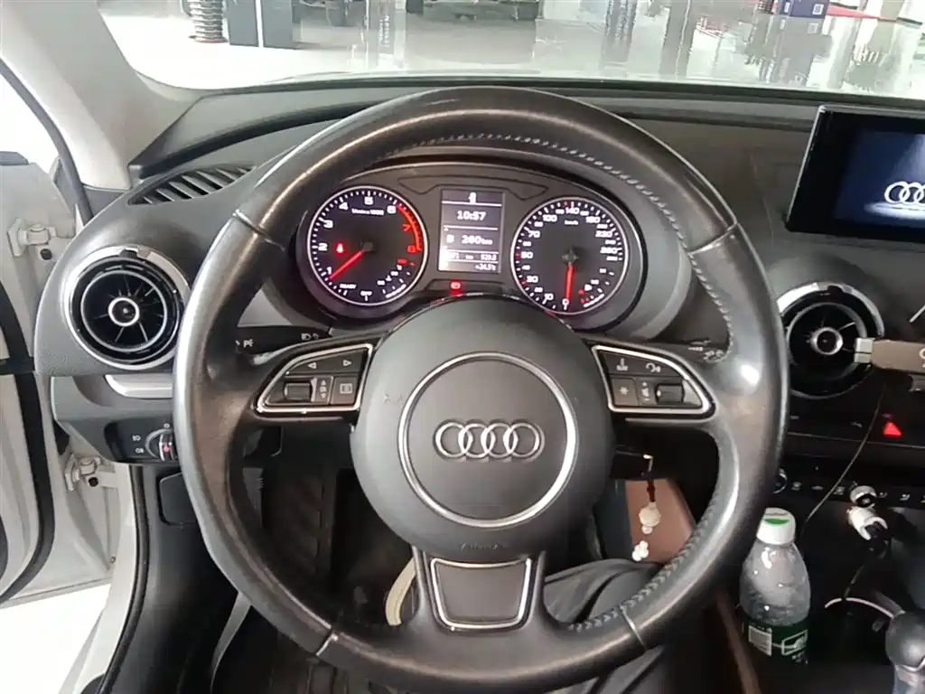 Audi A3 2015 Sportback 35 TFSI Millionth Anniversary Comfort Enjoyment Type фото 11