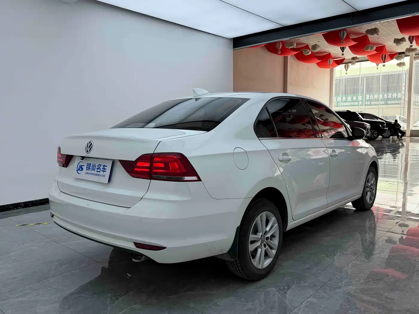 Volkswagen Santana 2016 1.6L Manual Comfort Edition фото 13