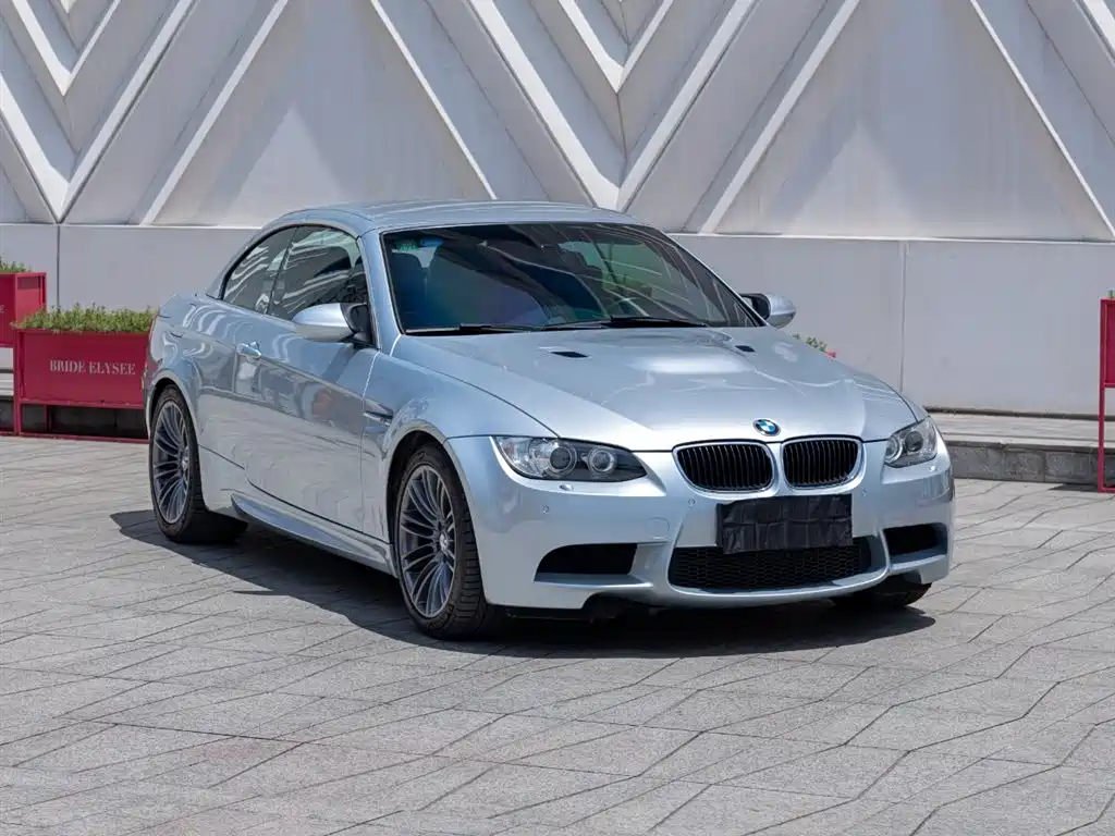 BMW M3 2009 BMW M3 Convertible фото 3
