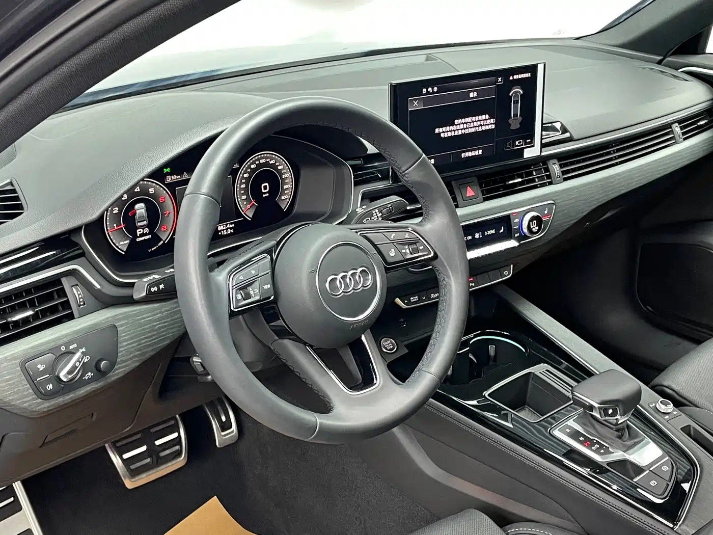 Audi A4L 2023 40 TFSI Luxury Sport фото 10