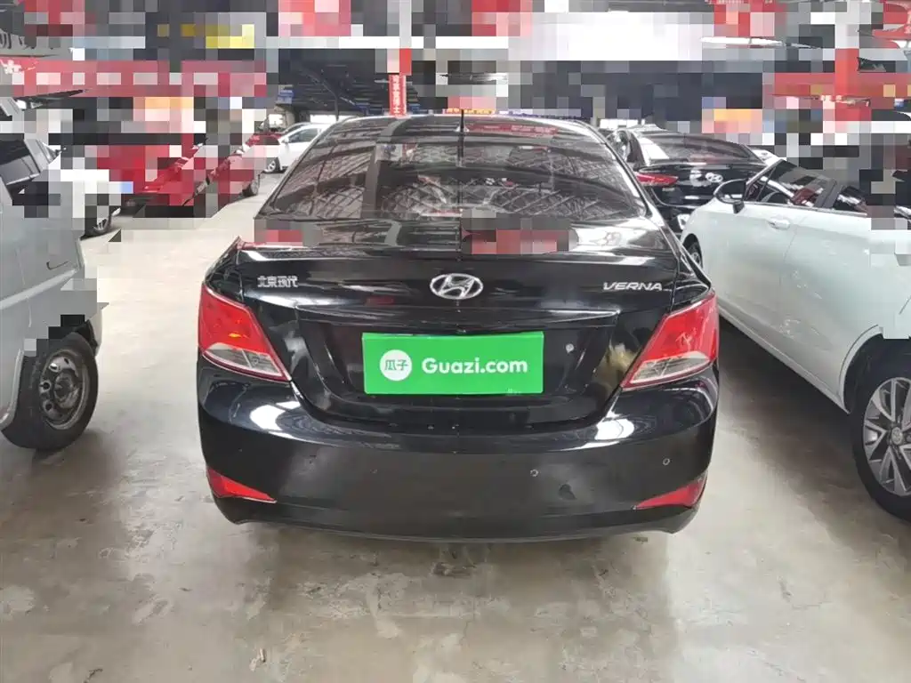 Hyundai Verna 2014 1.4L Manual Smart GLS фото 6