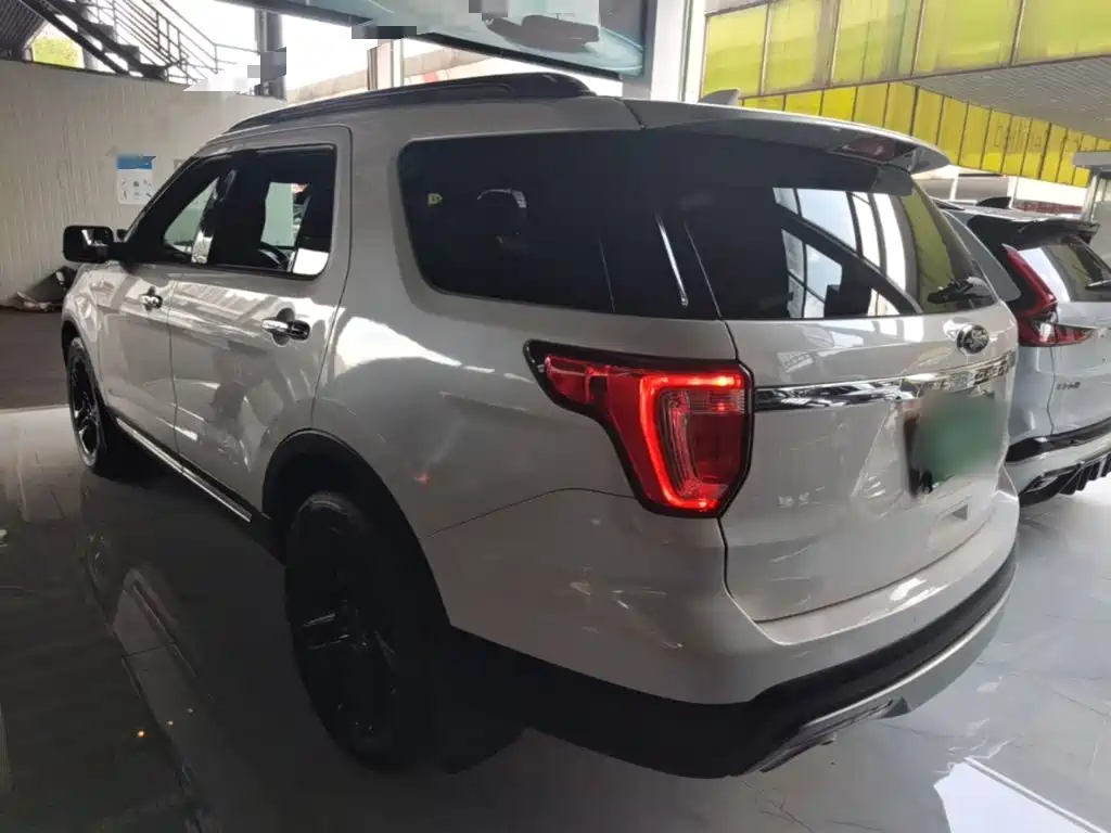 Ford Explorer (Import) 2018 2017 2.3T Elite Edition