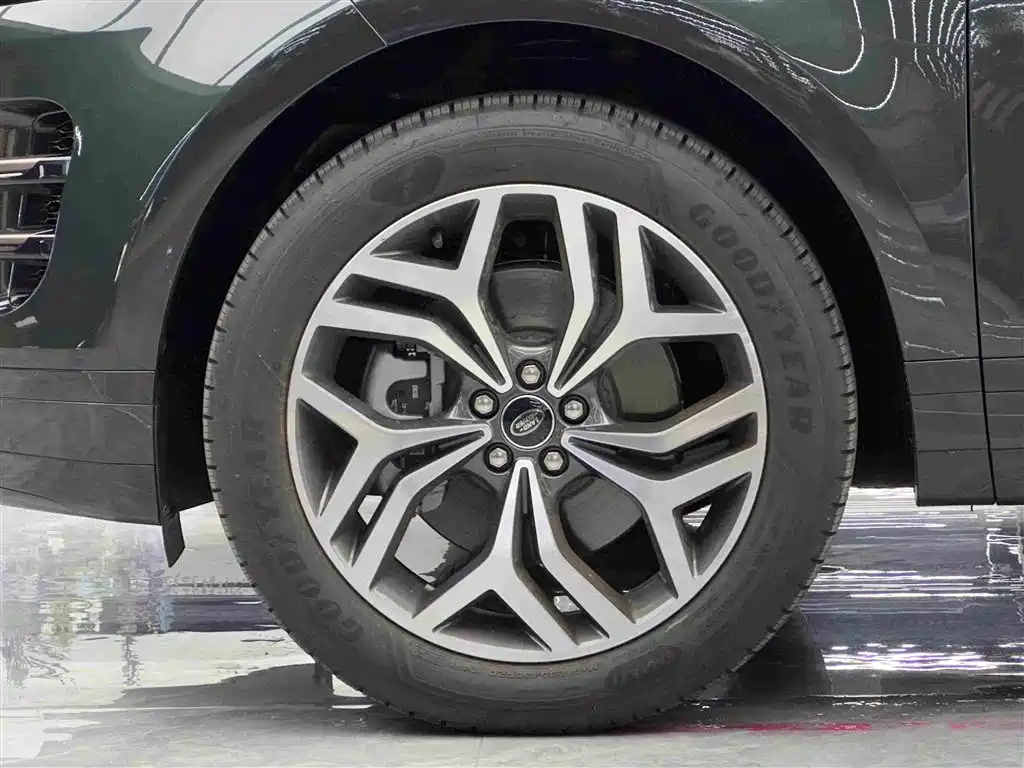 2026 Land Rover Range Rover Evoque