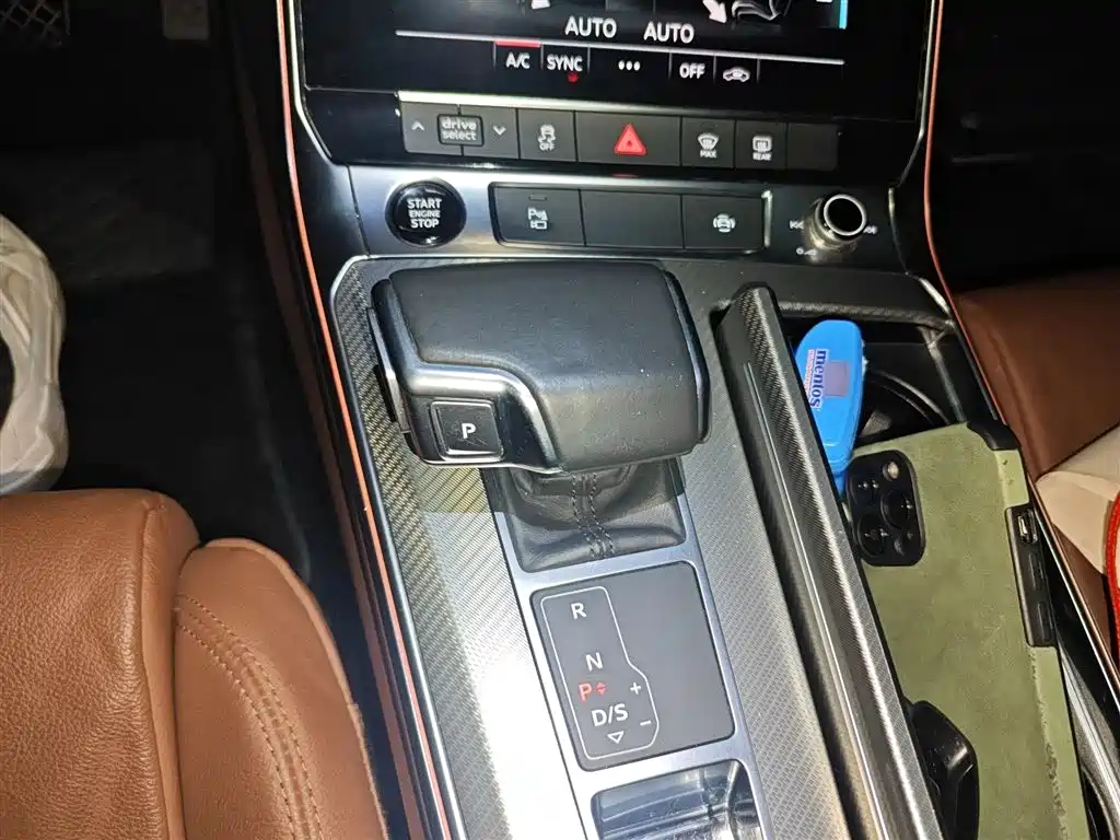 Audi A6L 2020 40 TFSI Luxury Elegance фото 7