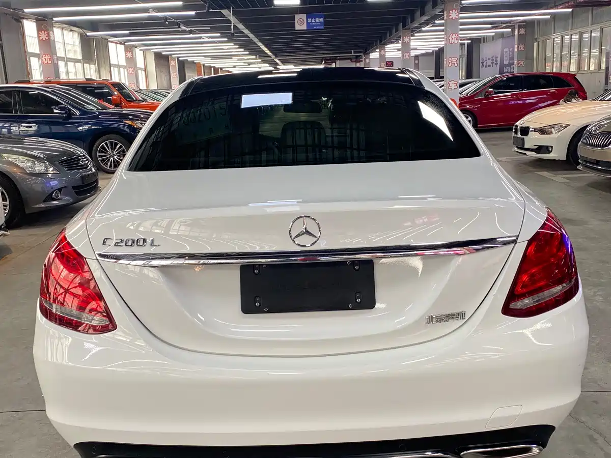 Фото 6 - Mercedes-Benz C-Class