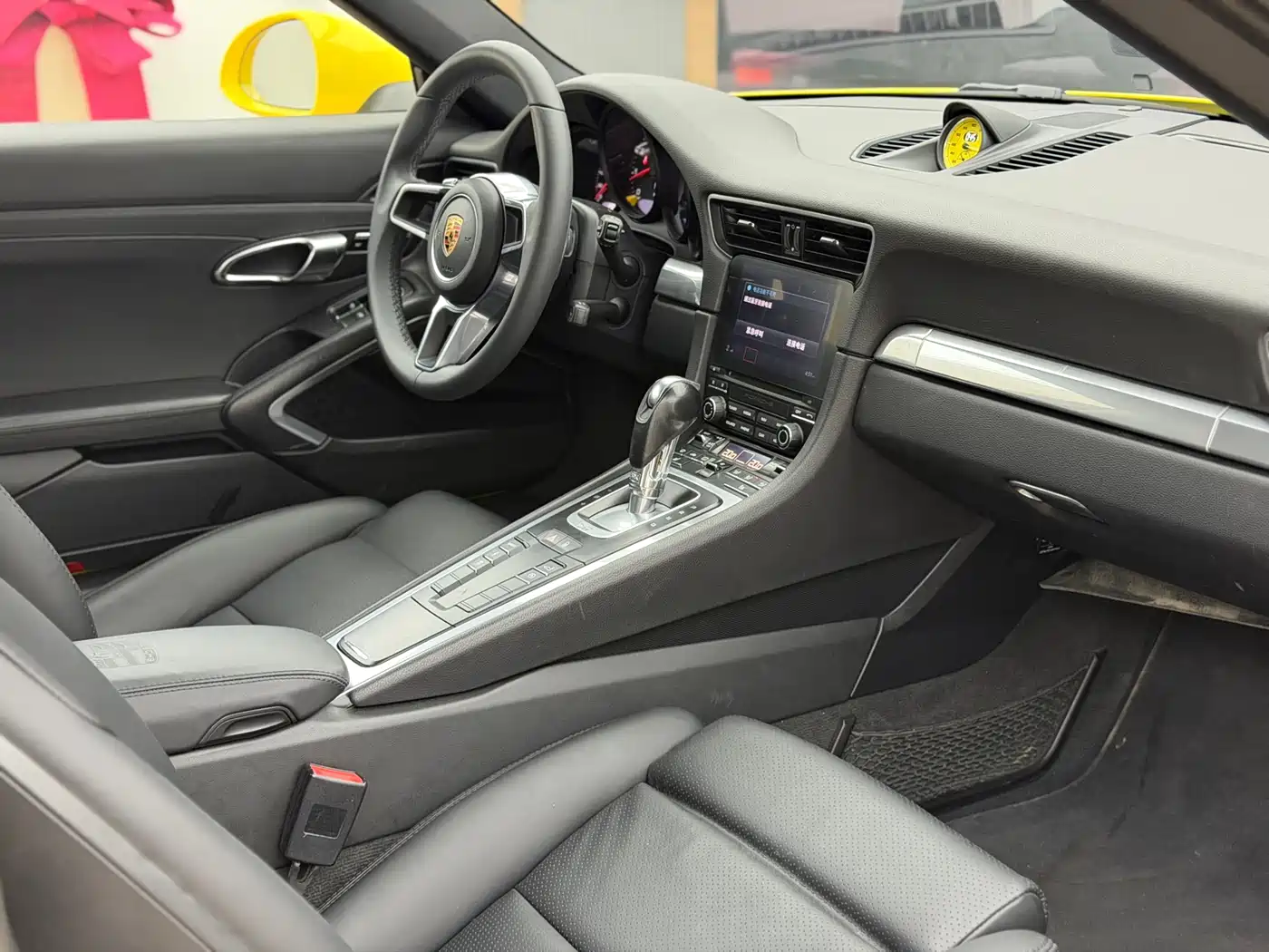 Porsche 911 2016 Carrera 3.0T фото 16