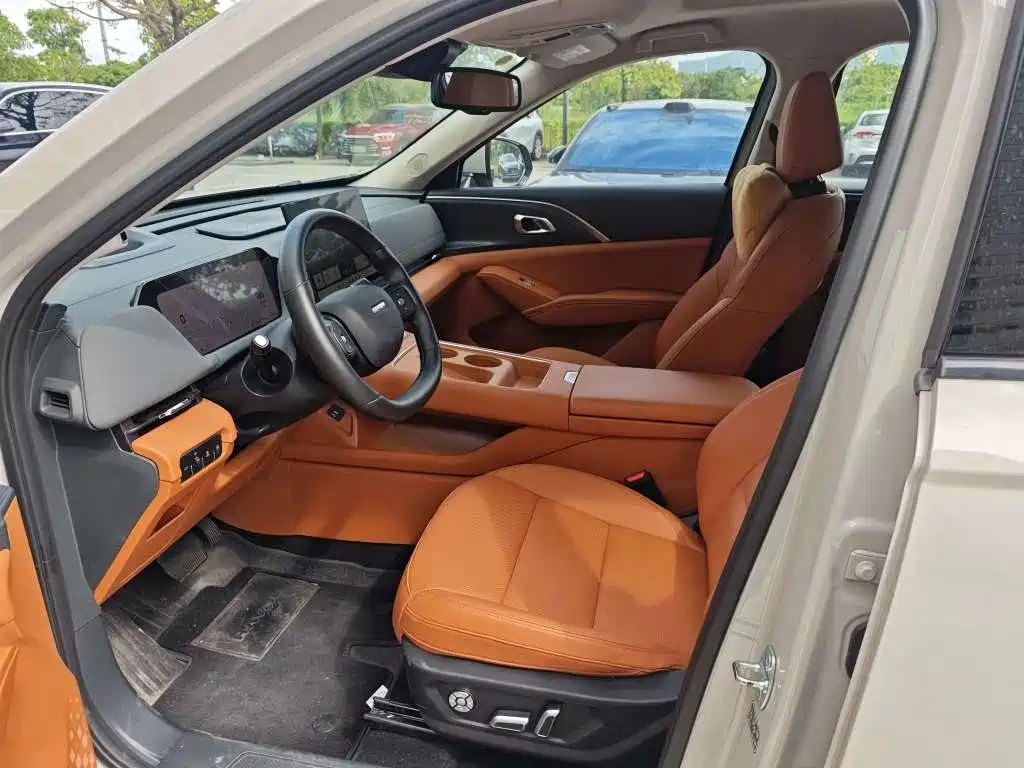 Photo 6 - Haval Xiaolong MAX