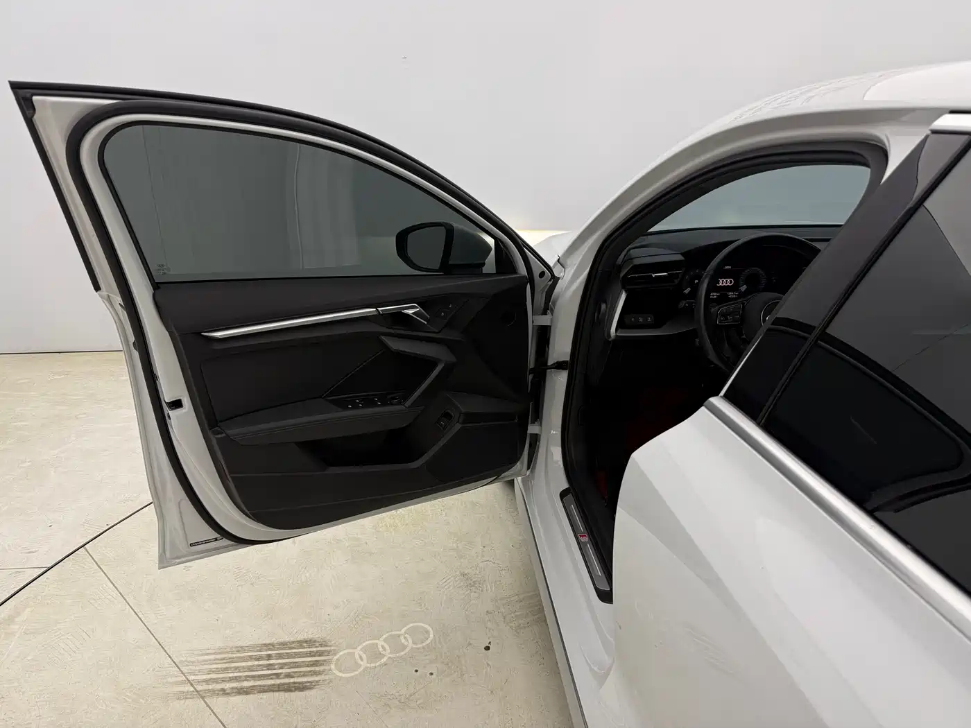 Audi A3 2023 A3L Limousine 35 TFSI Fashion Sport фото 22