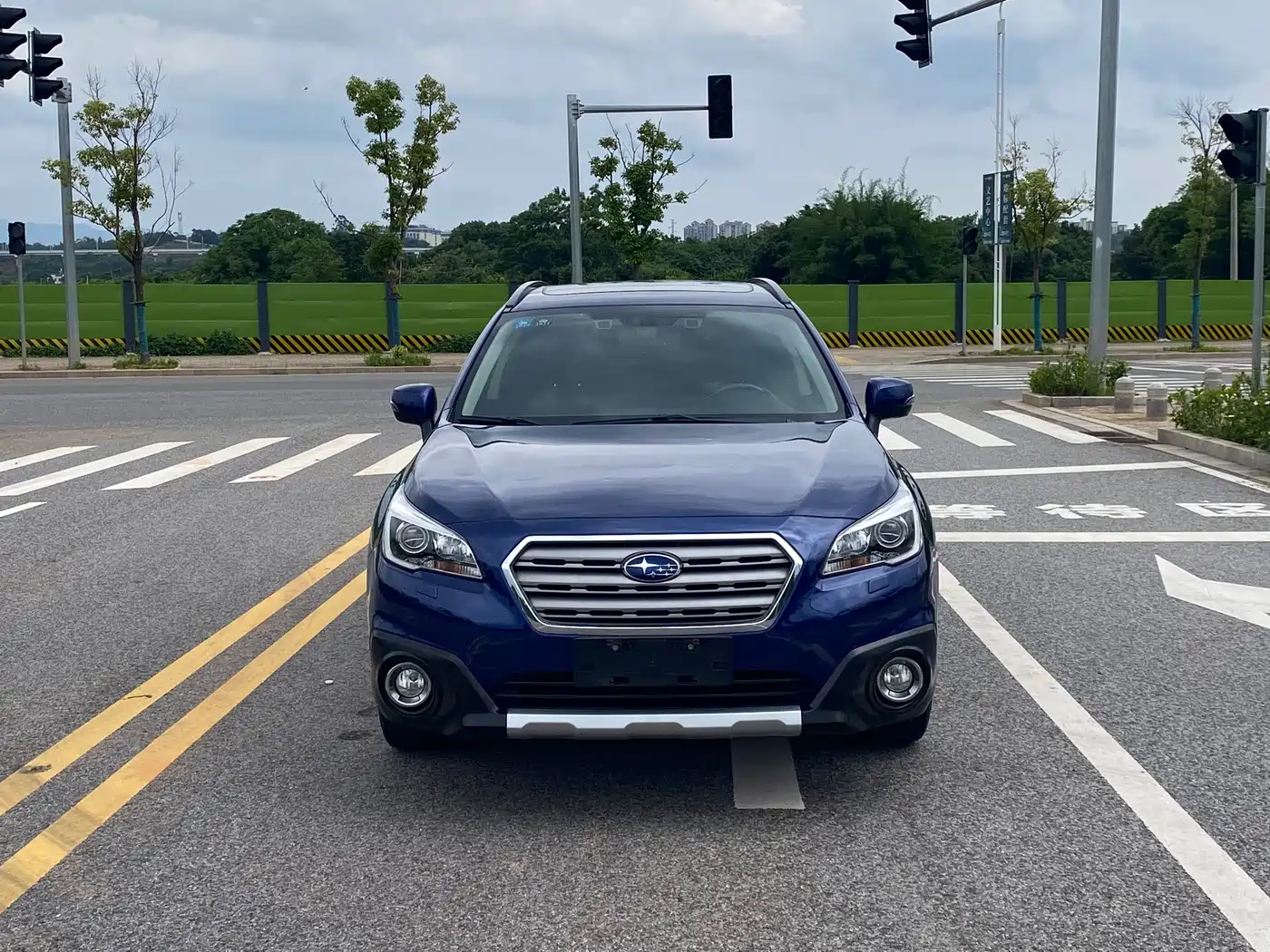 Subaru Outback 2017 2.5i Sport Navigation Edition EyeSight фото 2