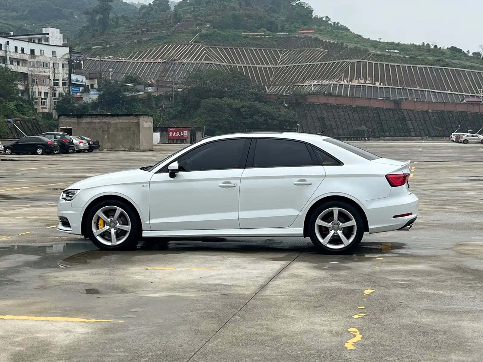 Фото 9 - Audi A3