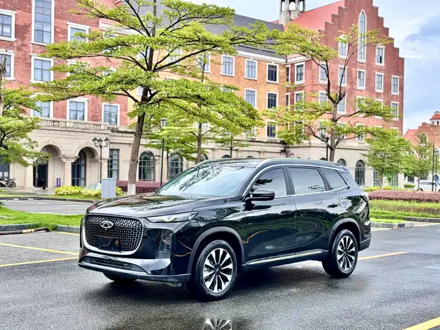  Chery Tiggo 8 PLUS 2025 290TGDI DCT Luxury 5-seater
