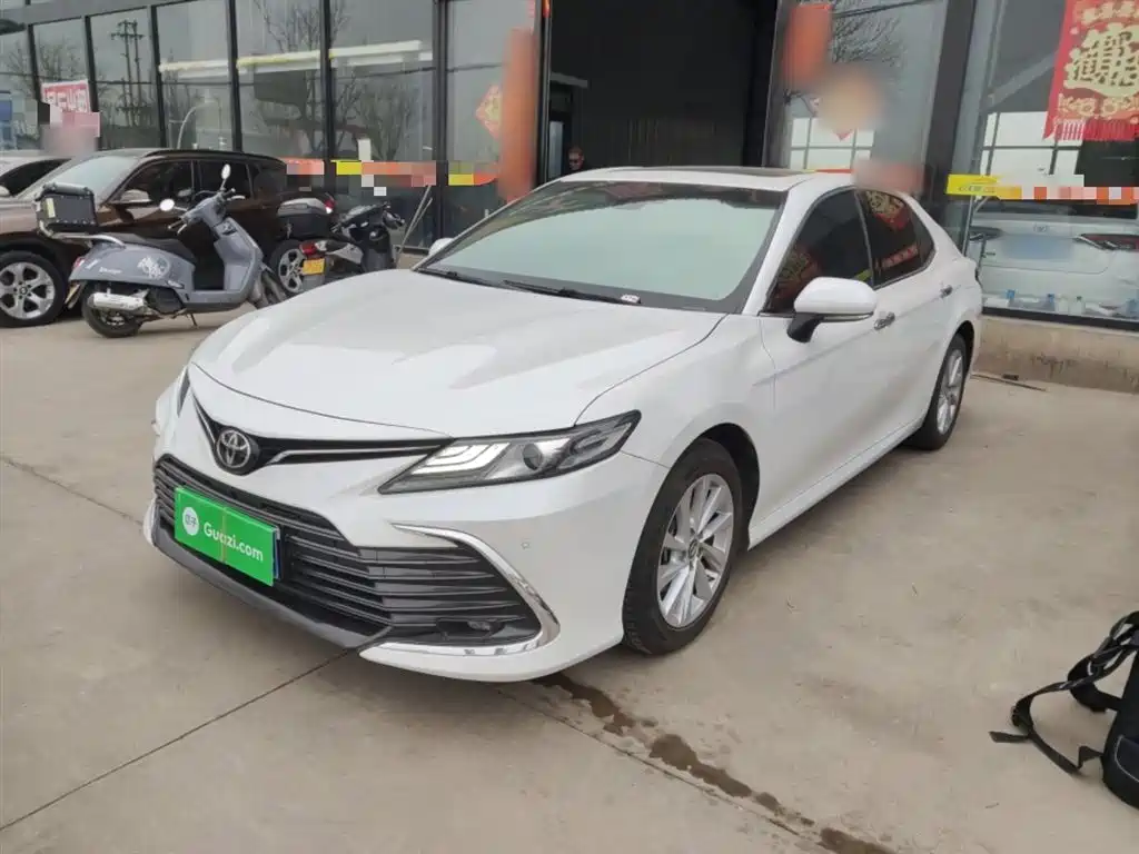 Toyota Camry 2021 2.0G Luxury Edition