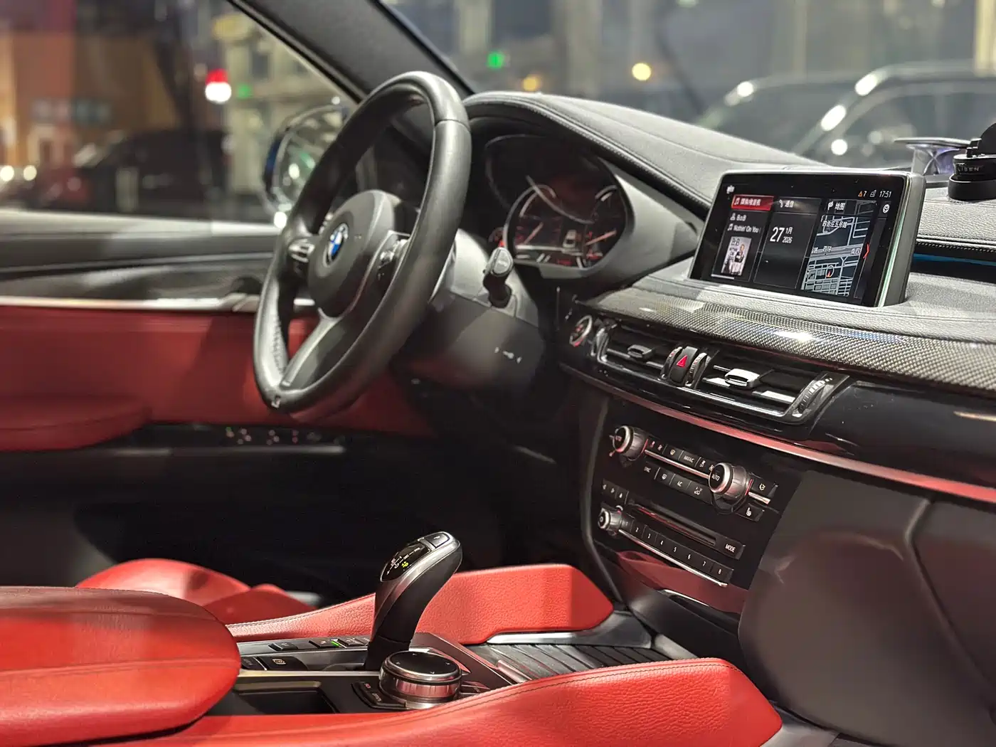 BMW X6 2017 xDrive35i M Luxury Sport фото 39