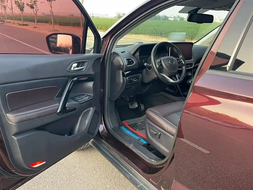 GAC Trumpchi Trumpchi GS4 2018 235T Auto 2WD Supreme Edition фото 13