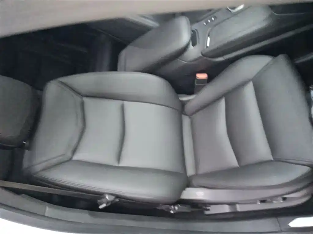 Cadillac XT5 2018 28E AWD Technology Model фото 25