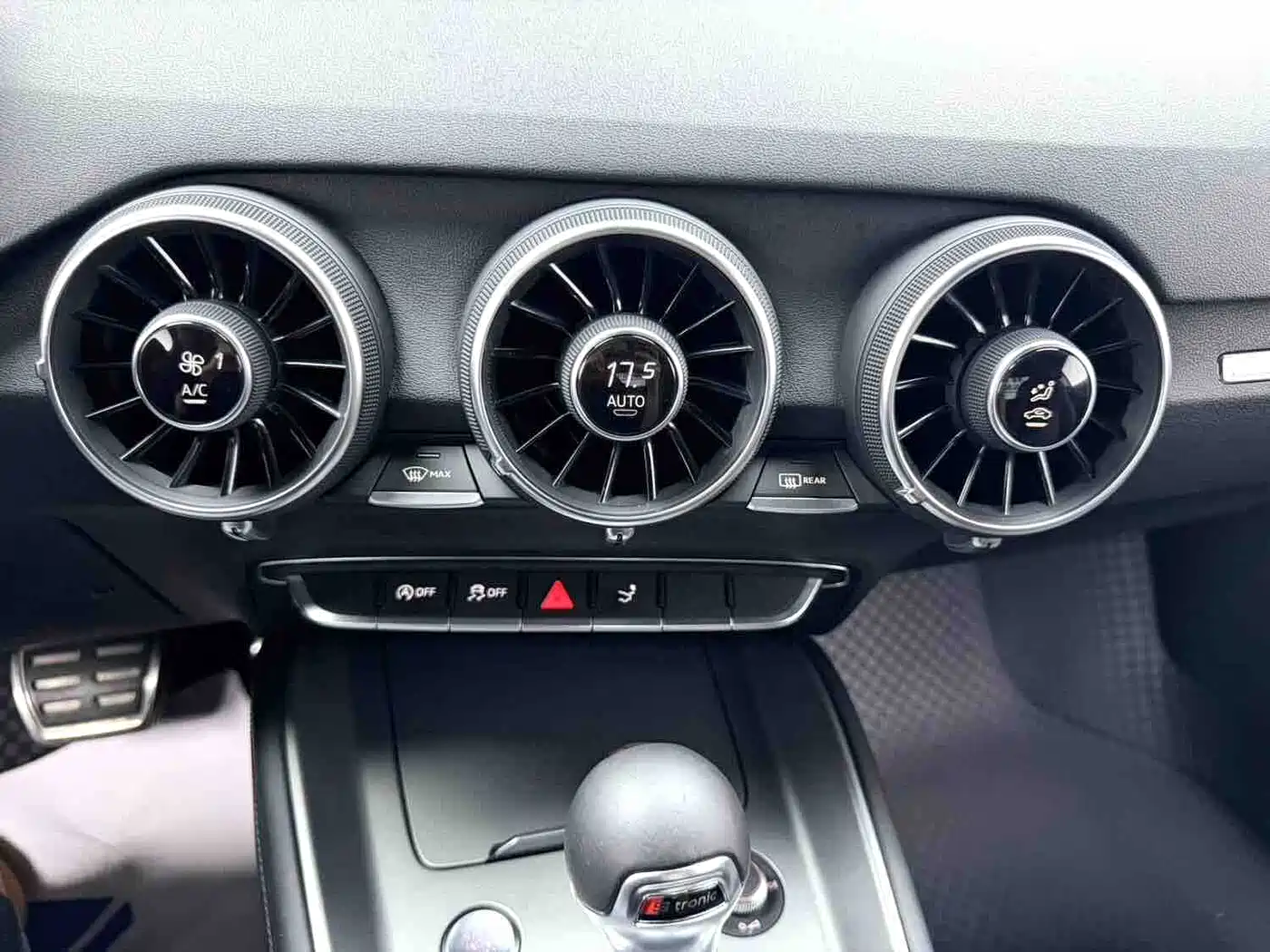 Audi TT 2015 2015 TT Coupe 45 TFSI
